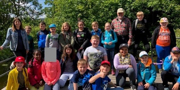 Lotte Schule Bienenbesuch 2019